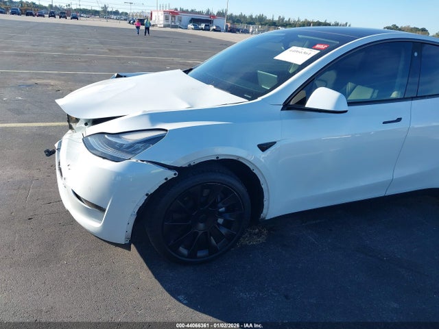 2022 TESLA MODEL Y 7SAYGDEE9NF385502 Photo 5