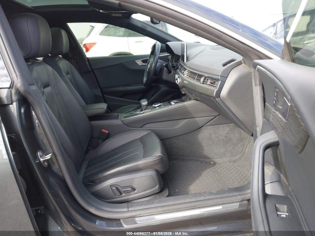 WAUBNCF52KA006312 Audi A5 45 Premium
