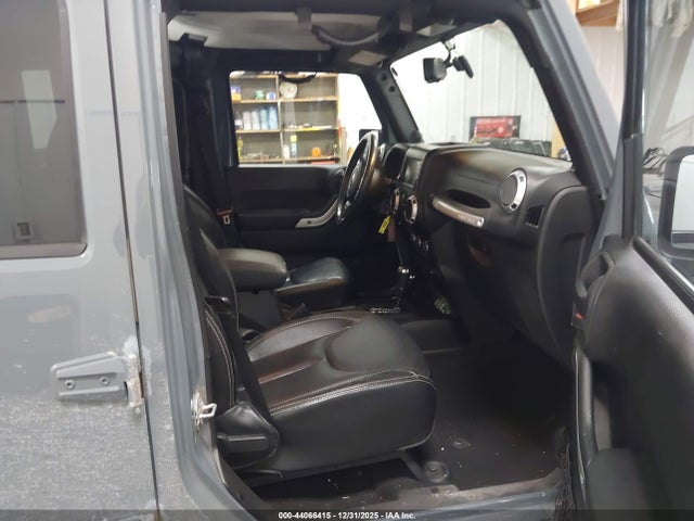 2014 JEEP WRANGLER UNLIMITED 1C4HJWFG0EL188922 Photo 4
