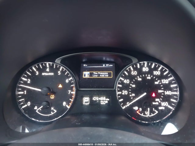 2015 Nissan Altima 2.5 Sv მანქანა იყიდება აუქციონზე, vin: 1N4AL3APXFC173062, აუქციონის ნომერი: 44066418