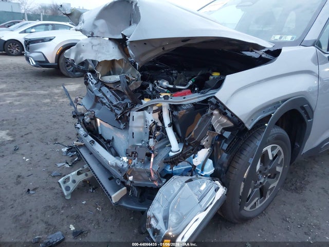 4S4SLDB63T3024056 Subaru Forester Premium