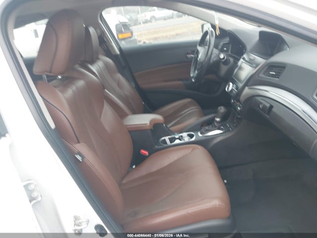 2019 ACURA ILX 19UDE2F74KA012007 Photo 4