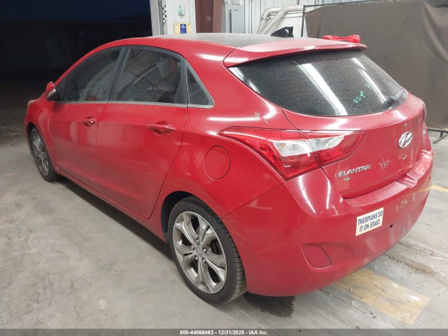 2013 HYUNDAI ELANTRA GT KMHD35LE9DU028404 Photo 2