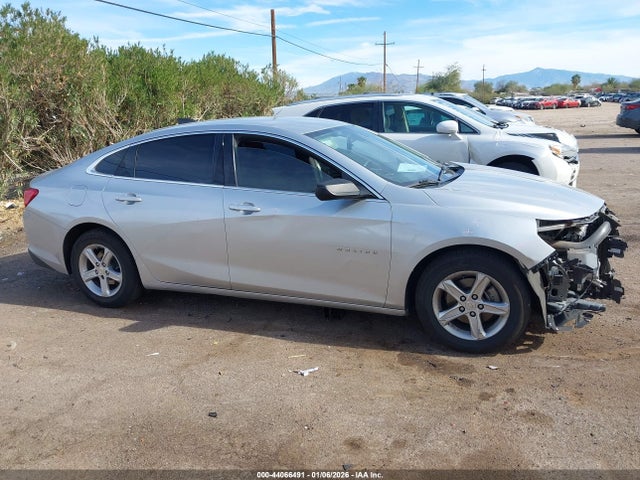 1G1ZB5ST3LF012742 Chevrolet Malibu Fwd Ls