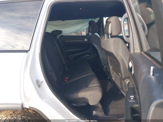 1C4RJFAG7KC833329 Jeep Grand Cherokee Upland 4x4