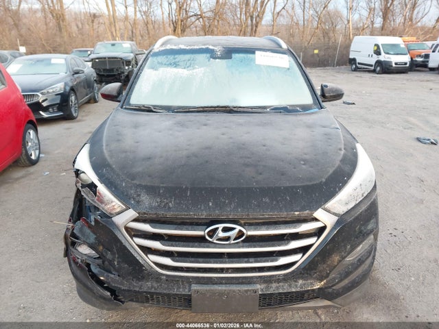 2018 Hyundai Tucson Sel მანქანა იყიდება აუქციონზე, vin: KM8J33A43JU750951, აუქციონის ნომერი: 44066536