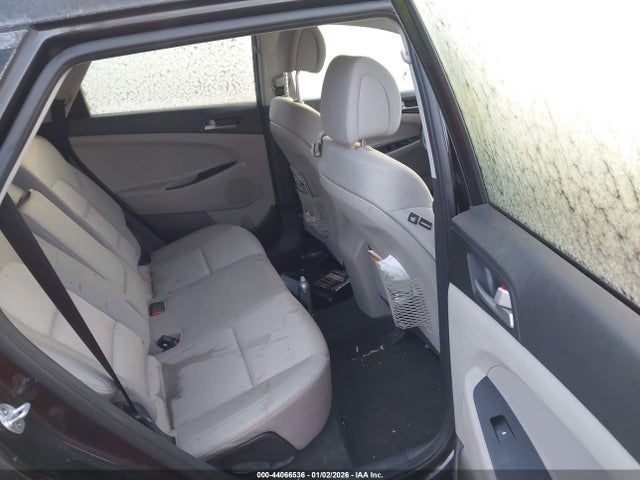 2018 Hyundai Tucson Sel მანქანა იყიდება აუქციონზე, vin: KM8J33A43JU750951, აუქციონის ნომერი: 44066536