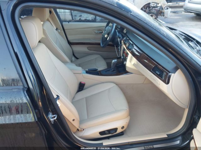 2011 BMW 328I WBAPH7C53BE681751 Photo 4