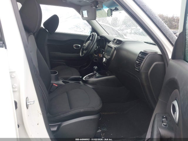 KIA SOUL + 2019 KNDJP3A59K7699909 Image 5