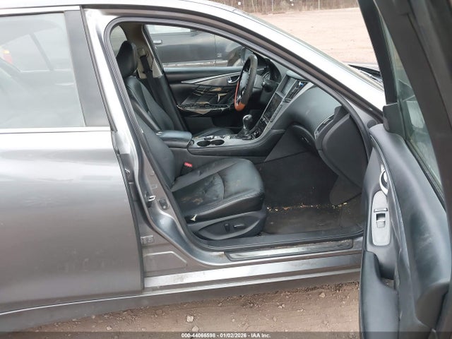Продаж на аукціоні авто 2015 Infiniti Q50 Premium, vin: JN1BV7AR7FM411559, номер лоту: 44066598