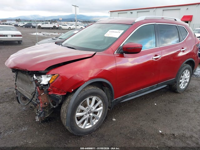 5N1AT2MV0JC704515 Nissan ROGUE SV