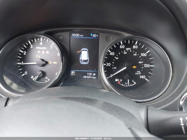 5N1AT2MV0JC704515 Nissan ROGUE SV