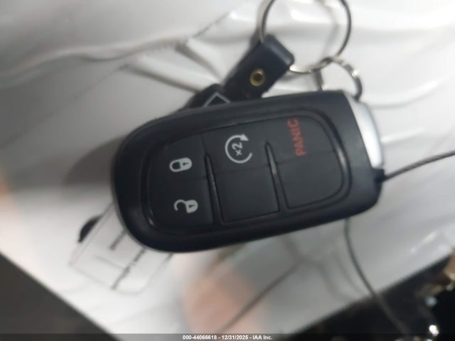 1C4PJLLB6MD155855 Jeep Cherokee Latitude Plus Fwd
