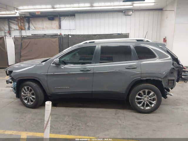 1C4PJLLB6MD155855 Jeep Cherokee Latitude Plus Fwd