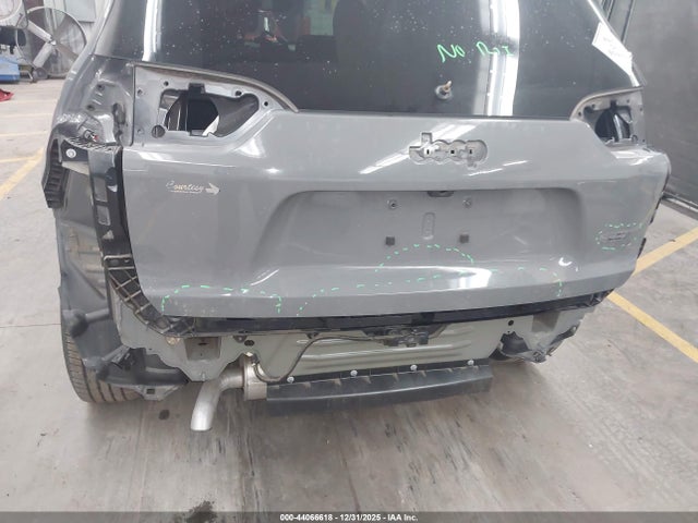 1C4PJLLB6MD155855 Jeep Cherokee Latitude Plus Fwd