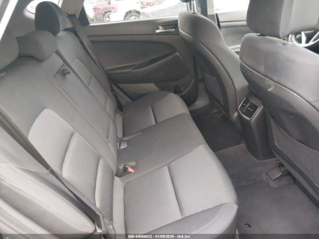2017 HYUNDAI TUCSON KM8J3CA24HU595979 Photo 7