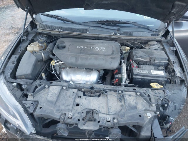 2015 Chrysler 200 Limited მანქანა იყიდება აუქციონზე, vin: 1C3CCCAB7FN714620, აუქციონის ნომერი: 44066648