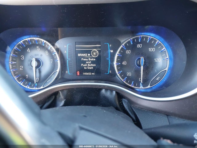 Chrysler Pacifica Touring-l 2017 2C4RC1BG6HR795037 Image 7