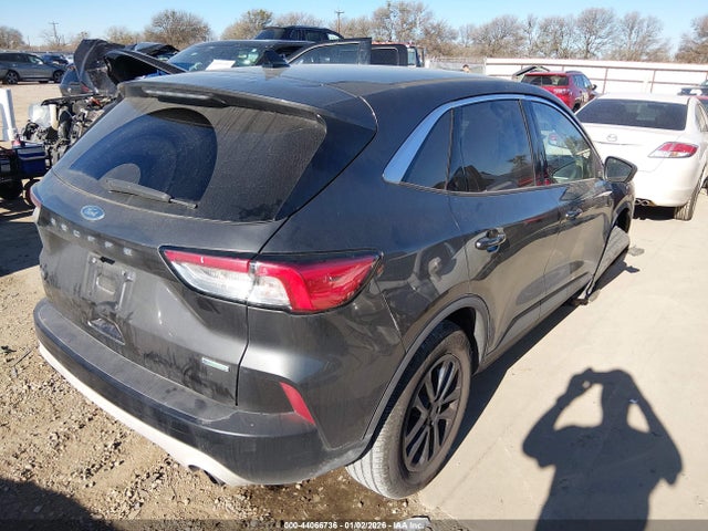 1FMCU0G69LUA54451 Ford ESCAPE SE