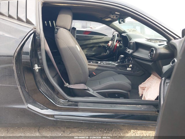 1G1FB1RS7H0184534 Chevrolet Camaro 1lt
