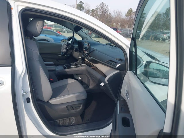 5TDJRKEC7NS136204 Toyota SIENNA XLE