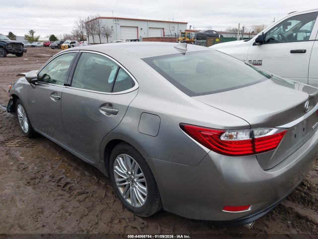2015 Lexus Es 350 მანქანა იყიდება აუქციონზე, vin: JTHBK1GG3F2195955, აუქციონის ნომერი: 44066754