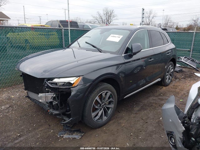 2021 AUDI Q5 WA1BAAFYXM2126668 Photo 1