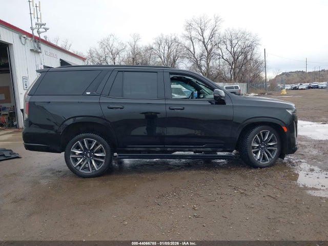2022 Cadillac Escalade 4wd Sport Platinum მანქანა იყიდება აუქციონზე, vin: 1GYS4GKL9NR229271, აუქციონის ნომერი: 44066785