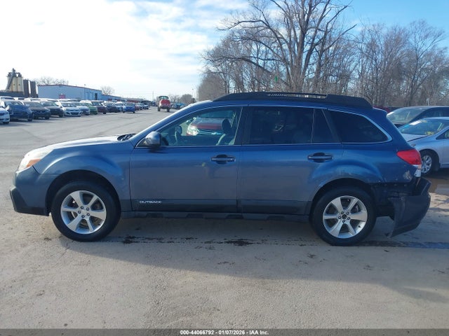Продаж на аукціоні авто 2013 Subaru Outback 2.5i Limited, vin: 4S4BRBKC2D3258232, номер лоту: 44066792