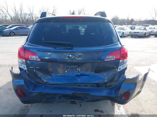 Продаж на аукціоні авто 2013 Subaru Outback 2.5i Limited, vin: 4S4BRBKC2D3258232, номер лоту: 44066792