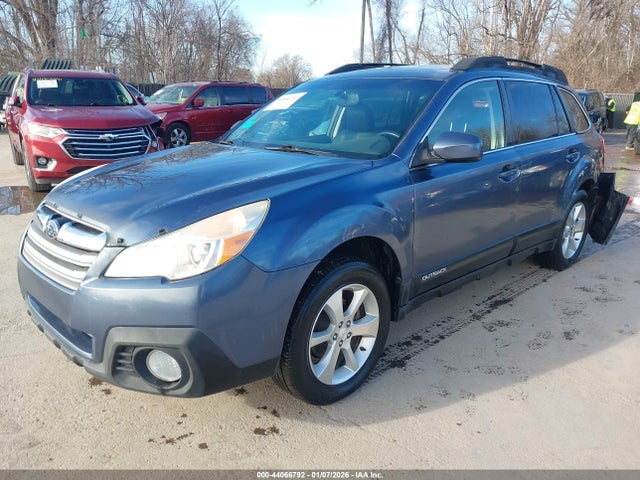 Продаж на аукціоні авто 2013 Subaru Outback 2.5i Limited, vin: 4S4BRBKC2D3258232, номер лоту: 44066792