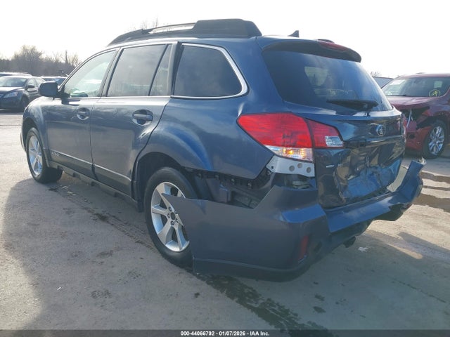 Продаж на аукціоні авто 2013 Subaru Outback 2.5i Limited, vin: 4S4BRBKC2D3258232, номер лоту: 44066792