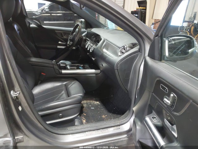 2021 MERCEDES-BENZ GLA 250 W1N4N4HB1MJ114386 Photo 4