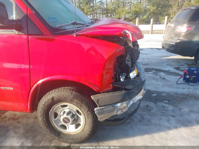 1GTZ7GF15M1266948 GMC Savana Cargo Rwd 3500 Regular Wheelbase Work Van