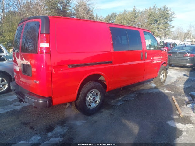 1GTZ7GF15M1266948 GMC Savana Cargo Rwd 3500 Regular Wheelbase Work Van