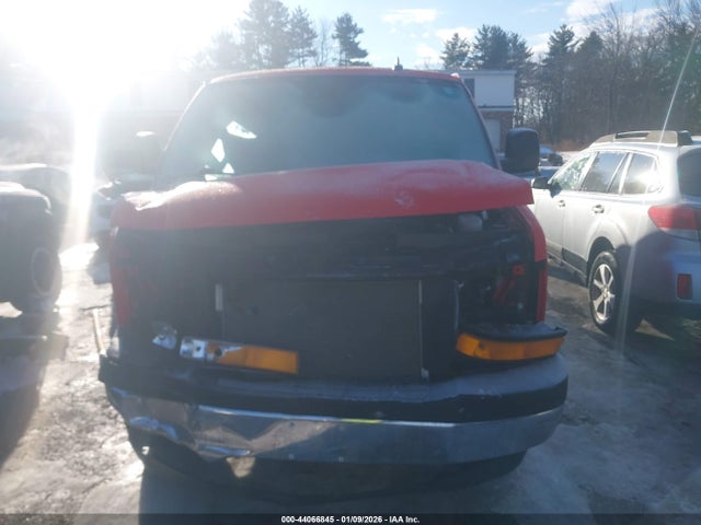 1GTZ7GF15M1266948 GMC Savana Cargo Rwd 3500 Regular Wheelbase Work Van