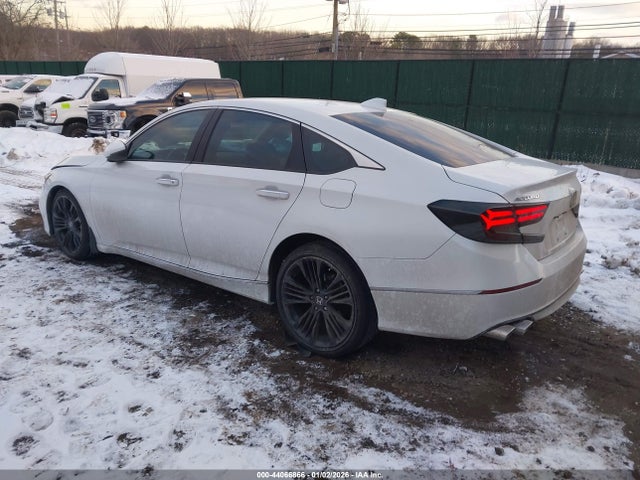 Продаж на аукціоні авто 2018 Honda Accord Touring, vin: 1HGCV1F99JA164984, номер лоту: 44066866