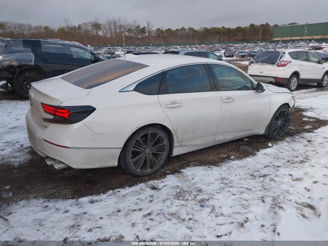 Продаж на аукціоні авто 2018 Honda Accord Touring, vin: 1HGCV1F99JA164984, номер лоту: 44066866