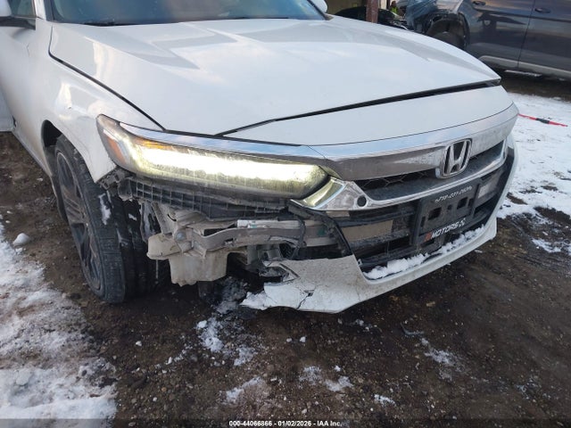 Продаж на аукціоні авто 2018 Honda Accord Touring, vin: 1HGCV1F99JA164984, номер лоту: 44066866