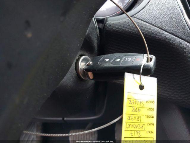 2017 CHEVROLET CRUZE 1G1BE5SM0H7108752 Photo 10