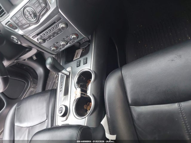 5N1DR2MMXKC589555 Nissan Pathfinder Sl