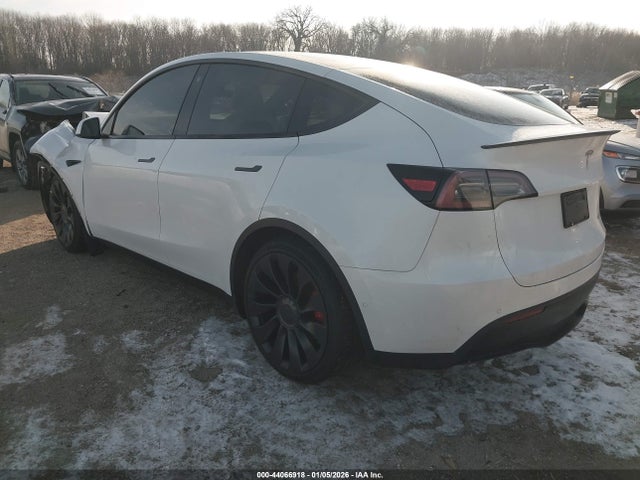 2022 TESLA MODEL Y 7SAYGDEF2NF520604 Photo 2