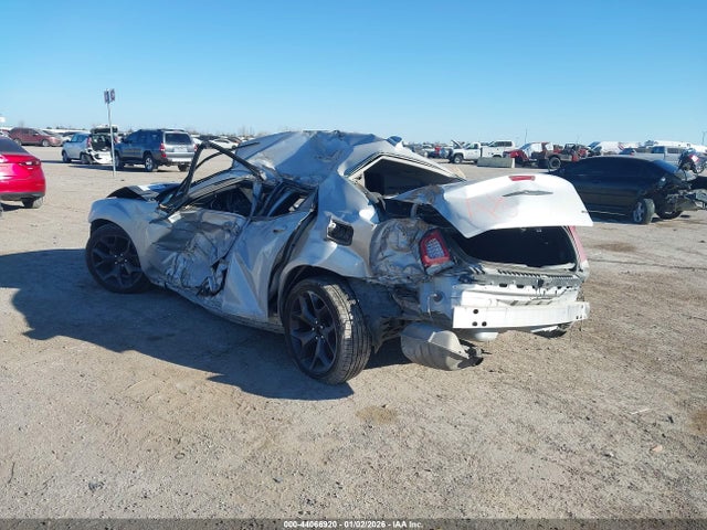 2021 Chrysler 300 Touring მანქანა იყიდება აუქციონზე, vin: 2C3CCAAG4MH541497, აუქციონის ნომერი: 44066920