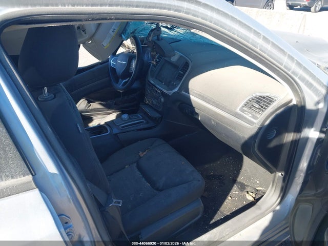 2021 Chrysler 300 Touring მანქანა იყიდება აუქციონზე, vin: 2C3CCAAG4MH541497, აუქციონის ნომერი: 44066920