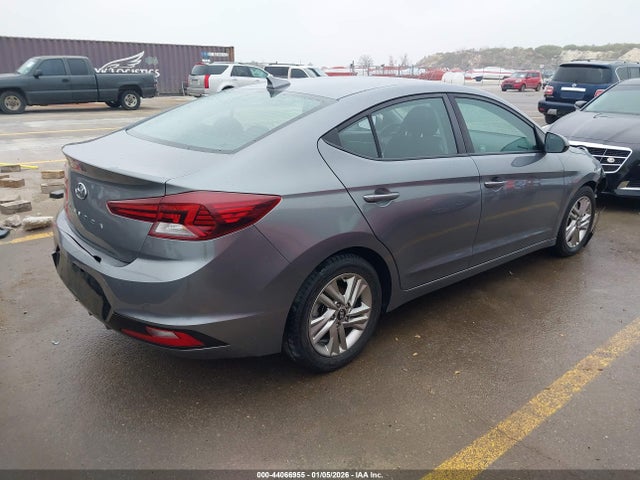 Hyundai ELANTRA SEL 2019 5NPD84LF8KH412352 Image 4