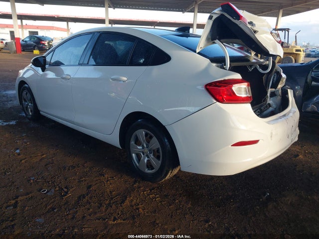 1G1BC5SM0J7149779 Chevrolet Cruze Ls Auto