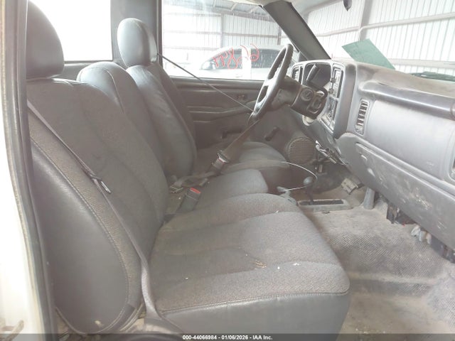 Aukcja sprzedaży 2005 Chevrolet Silverado K2500 Heavy Duty, vin: 1GBHK24215E264217, numer aukcji: 44066984