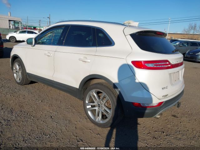 2015 LINCOLN MKC 5LMTJ2AH7FUJ35142 Photo 2