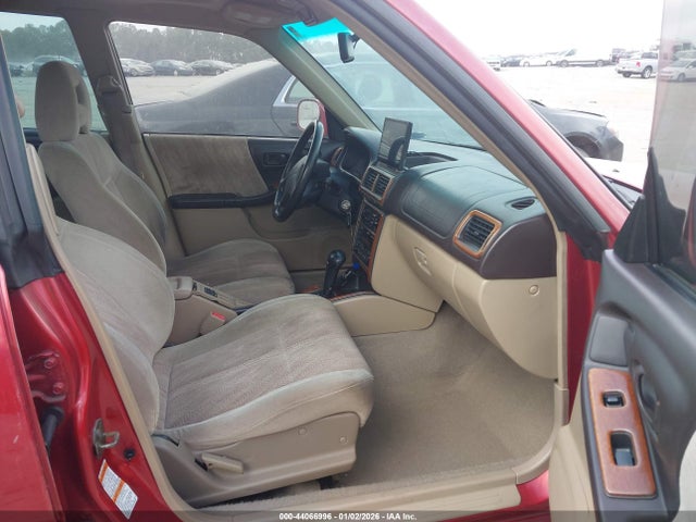 44066996 :رقم المزاد ، JF1SF65651H715114 vin ، 2001 Subaru Forester S مزاد بيع