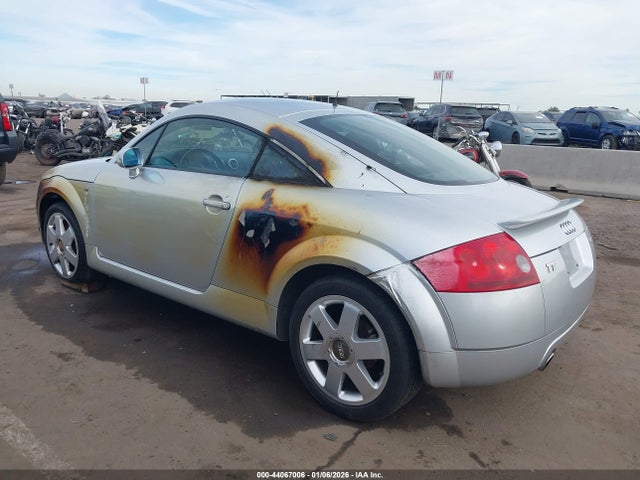2000 AUDI TT TRUUC28N2Y1014126 Photo 2